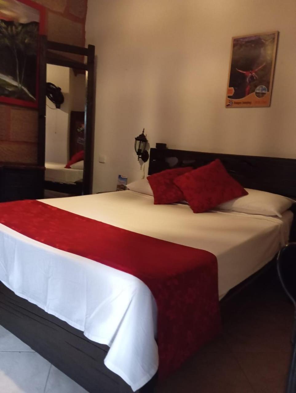 Santander Aleman Hostel San Gil Zewnętrze zdjęcie